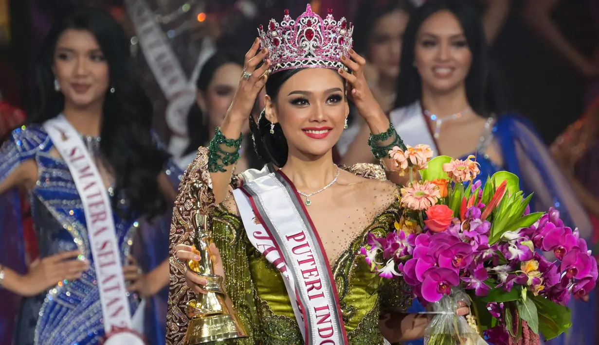 <p>Sebelumnya, Harashta Haifa Zahra dikenal sebagai sosok perempuan yang punya komitmen untuk mengurangi limbah organik. (BAY ISMOYO/AFP)</p>