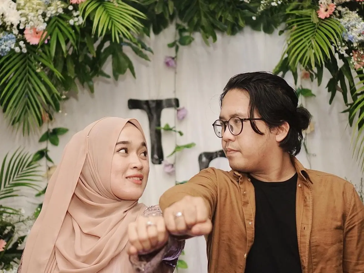 Alasan Ririe Fairus Hapus Foto Ayus Sabyan di Akun Instagram: Bersihin  Saja, Karena Kebanyakan - ShowBiz Liputan6.com