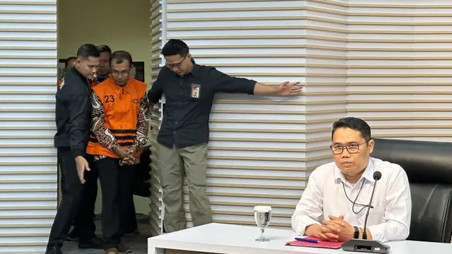 KPK Umumkan 21 Tersangka Korupsi Dana Hibah Jawa Timur