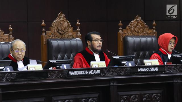 MK Gelar Sidang Perdana Uji Materi UU KPK