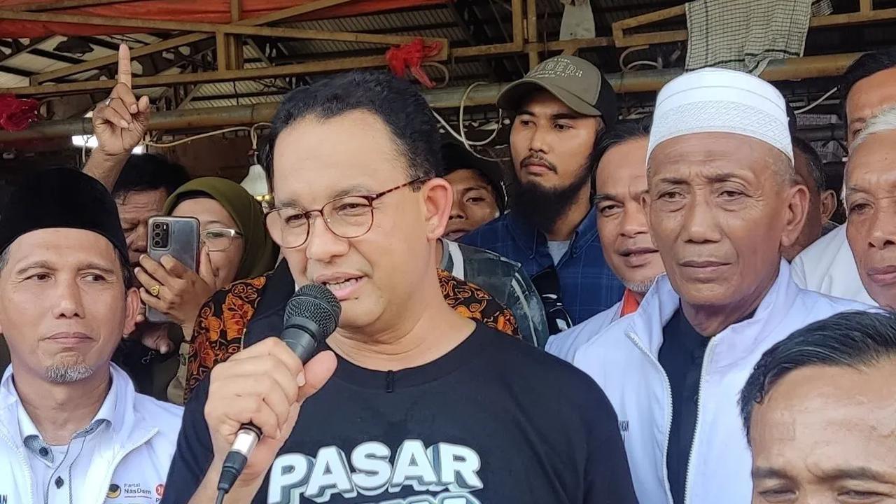 VIDEO: Mahasiswa Jambi Tagih Janji Tak Maju Capres Ke Prabowo, Anies Langsung Berdiri Jawab Lugas