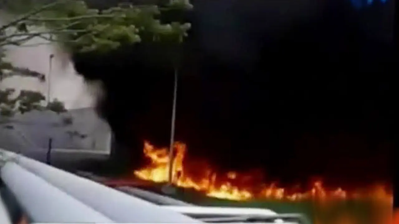 Depo Pelumas Pertamina Terbakar