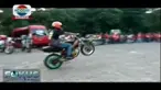 Penggemar olahraga ekstrim freestyle motor semakin banyak di Indonesia.