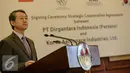 Direktur Utama Korea Airspace Industries Ha Sung Young usai penandatanganan MoU strategic cooperation agreement di Kantor Kementerian Pertahanan, Jakarta, Jumat (4/12). (Liputan6.com/Faizal Fanani)