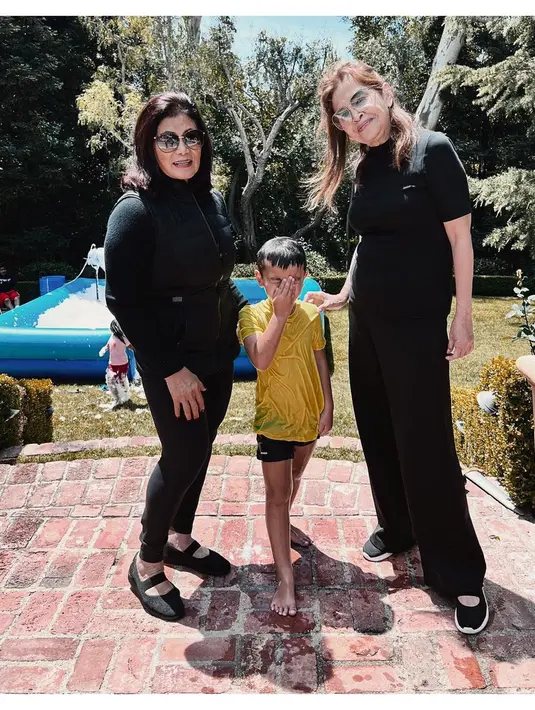 <p>Nia Ramadhani (Instagram/ramadhaniabakrie)</p>