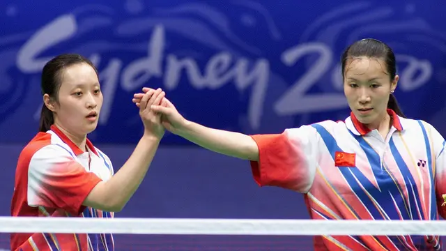 Ge Fei (kanan) dan Gu Jun, Olimpiade 2000. (AFP/Robyn Beck)