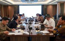 Seskab Teddy Ungkap Mitigasi Fiskal di Tengah Gejolak Global