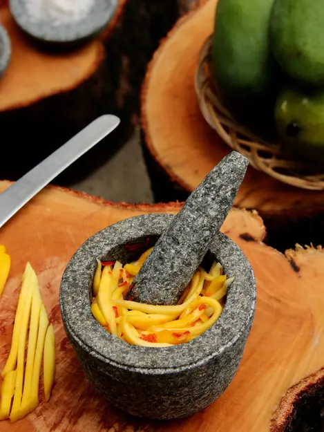 Resep Sederhana Sambal Mangga Muda Pedas Segar Lifestyle Fimela Com