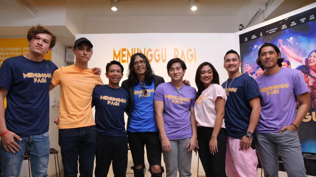 [Bintang] Preskon film Menunggu Pagi