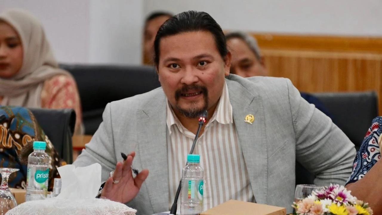 Anggota Komisi III DPR RI Fraksi Partai Gerindra, Martin Daniel Tumbeleka