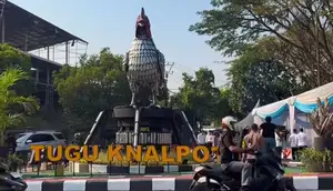 Ratusan Knalpot Brong Sitaan Polisi Disulap Jadi Karya Seni
