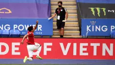 Gelandang Manchester United, Jesse Lingard merayakan gol yang dicetaknya ke gawang Leicester City pada pekan pamungkas Liga Inggris di Stadion King Power, Minggu (26/7/2020). MU lolos ke Liga Champions musim depan setelah mengalahkan tuan rumah Leicester City 2-0. (Oli Scarff/Pool via AP)