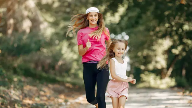 Batasi screentime agar anak terbiasa untuk bergerak