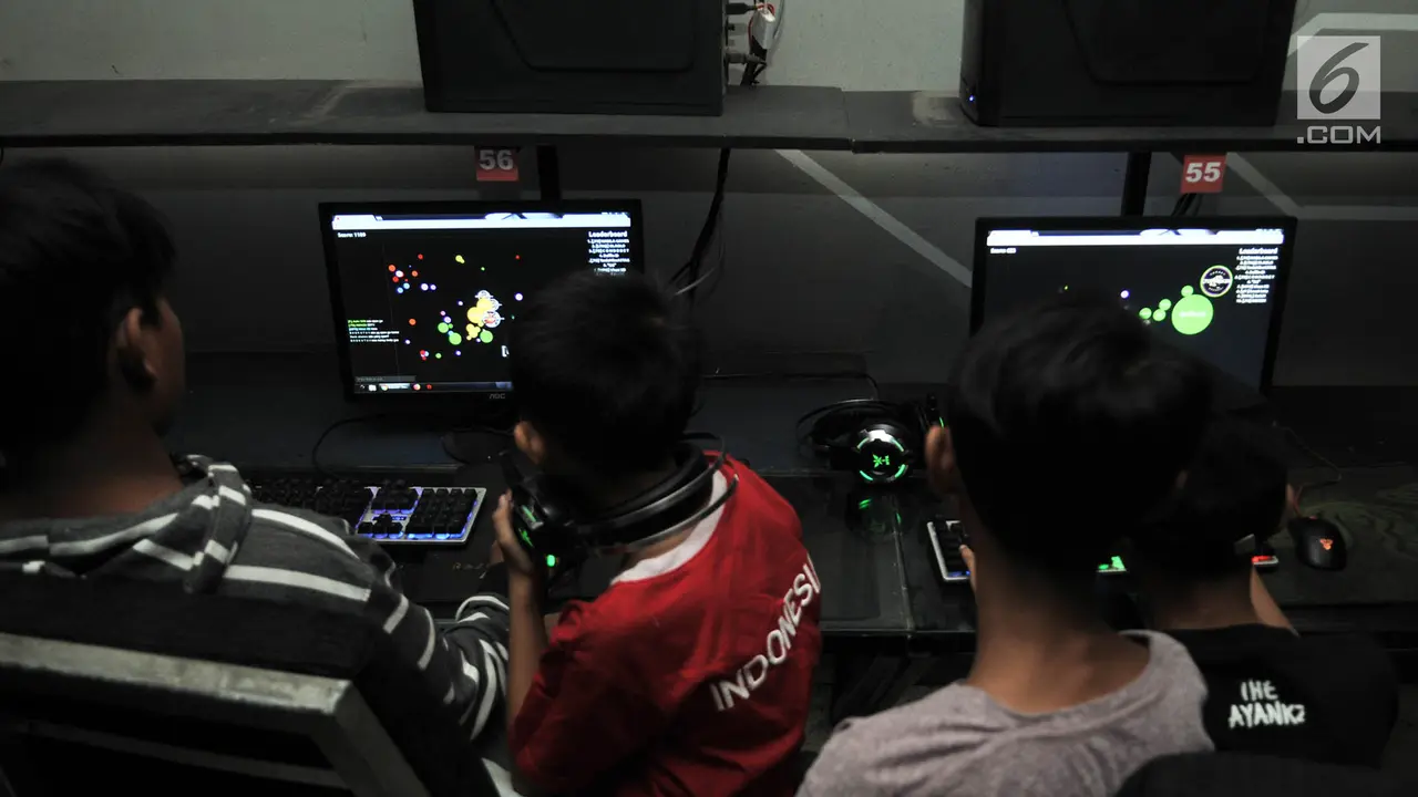 Kecanduan Game Online Ancam Perkembangan Anak
