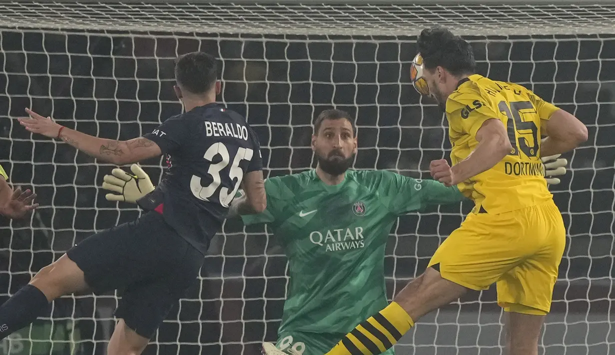 Gol tunggal kemenangan Dortmund dicetak oleh Mats Hummels. (AP Photo/Frank Augstein)