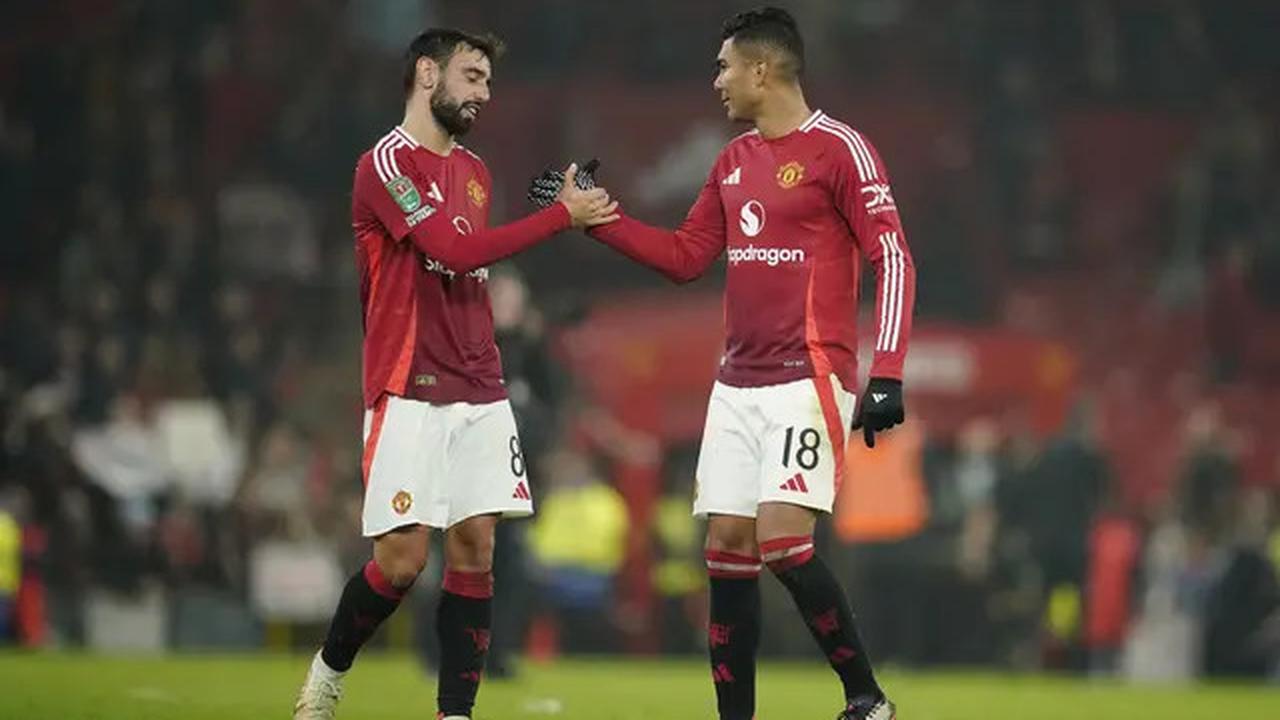 Casemiro Unggah Selebrasi Gol di Laga Carabao Cup, David De Gea Lontarkan Sindiran untuk Lini Serang MU: Striker?