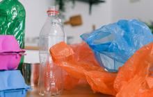 10 Trik Menyimpan Kantong Plastik Bekas agar Tidak Menggunung, Rapi Mudah Dipakai Lagi