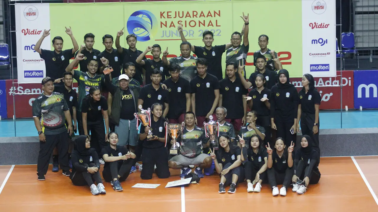 Jawa Timur - Kejurnas Bola Voli Junior 2022