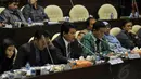 Rapat yang dipimpin ketua Komisi II asal Golkar Agun Gunanjar ini tampak dihadiri Komisioner ‎KPU Husni Kamil Manik, Sigit Pamungkas, dan Arief Budiman, Jakarta, (1/9/14). (Liputan6.com/Johan Tallo)