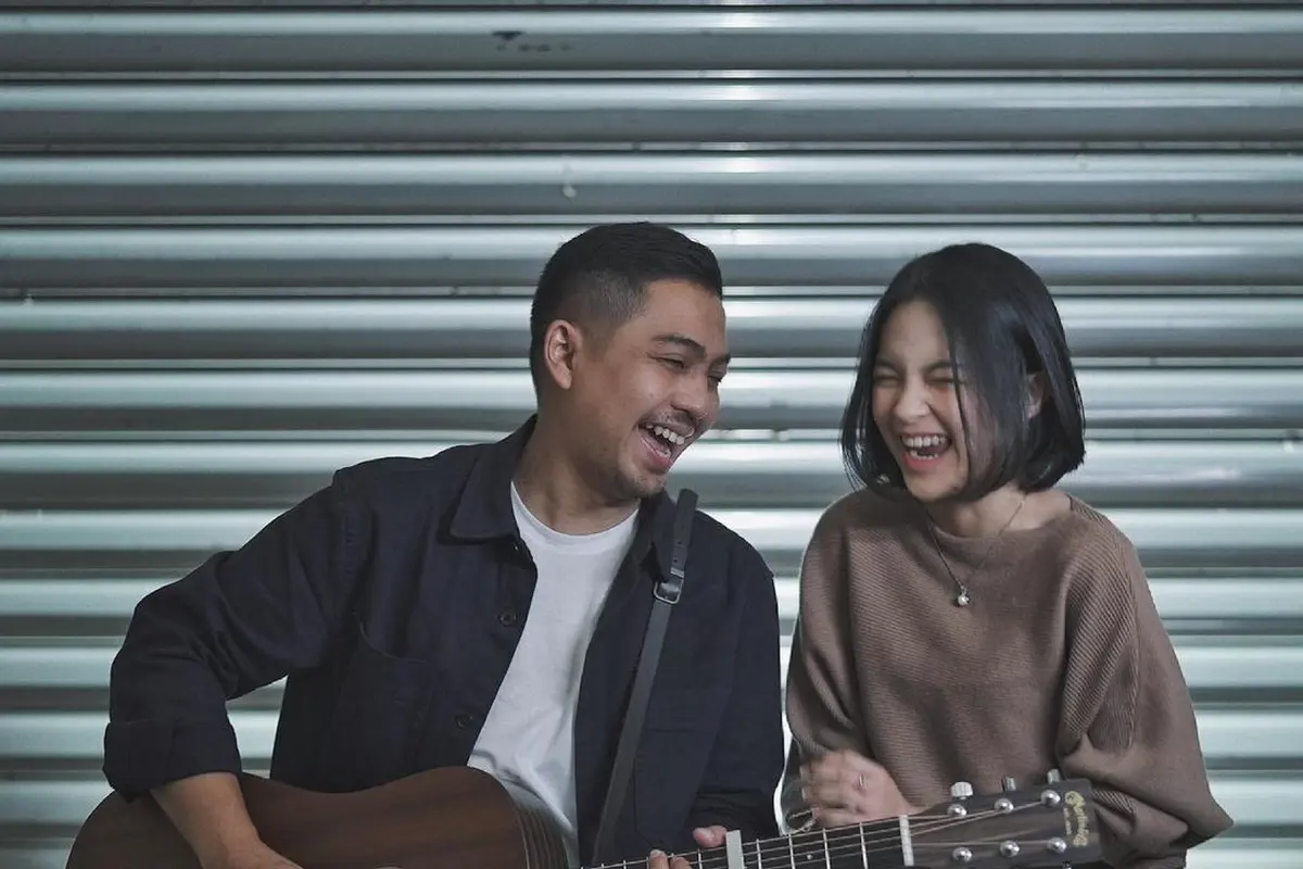 Ade Govinda - Elsa Japasal