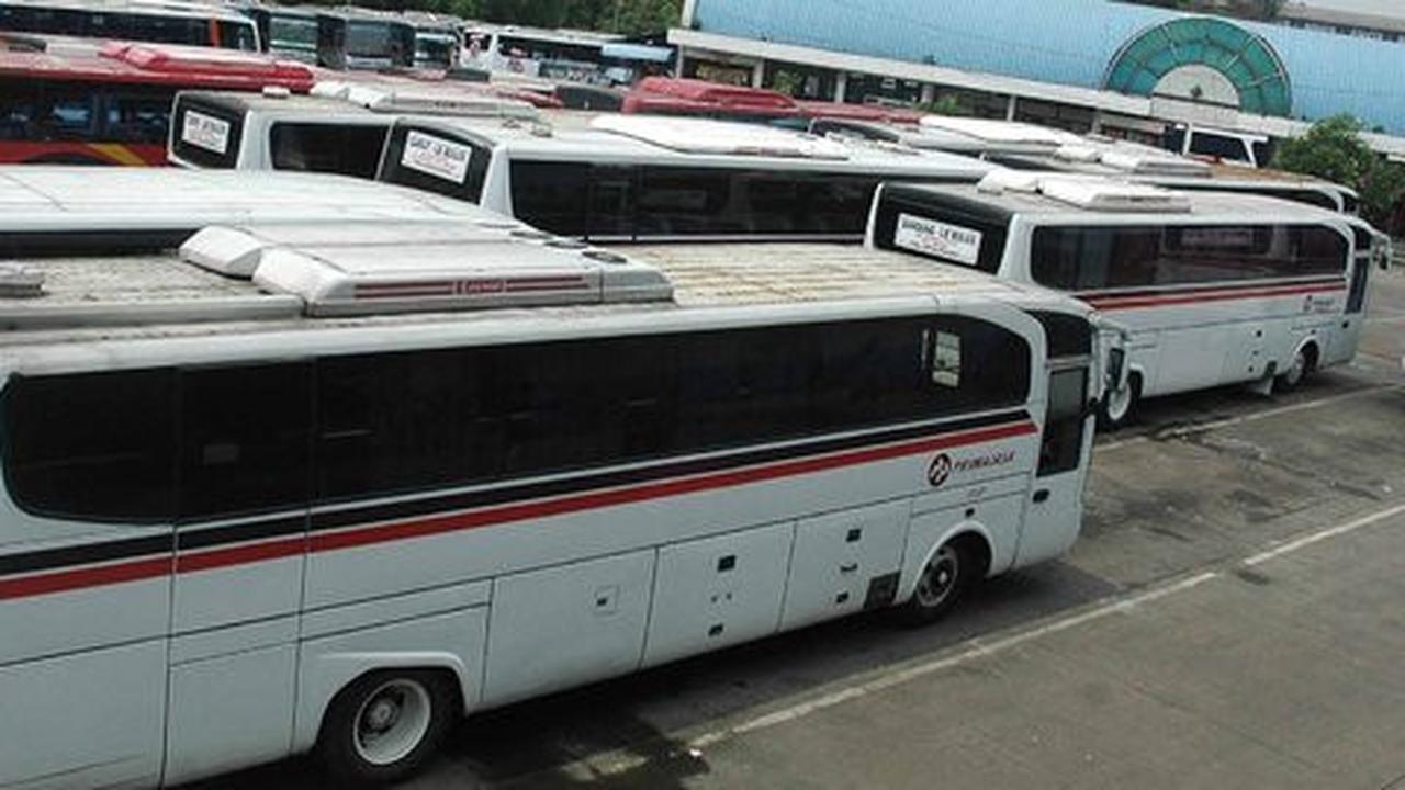 Sidak saat Lebaran, Jonan kecewa ada bus kota abaikan keselamatan