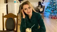 Perempuan Rumania Dipaksa Mundur karena Dianggap Dapat Jabatan Hanya Modal Cantik