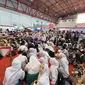 Ratusan siswa-siswi dari berbagai sekolah di Jabodetabek memadati Pameran Pangan Plus 2023 sebagai bagian dari Rapat Kerja Nasional (Rakernas) IV PDI Perjuangan (PDIP) di Jiexpo Kemayoran, Jakarta, Minggu (1/10/2023).