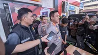 Darul, pemuda yang potong jalur rombongan Presiden Jokowi diamankan (Liputan6.com/Fauzan)