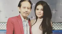 7 Potret Karina Ranau, Istri Epy Kusnandar yang Terpaut Usia 19 Tahun