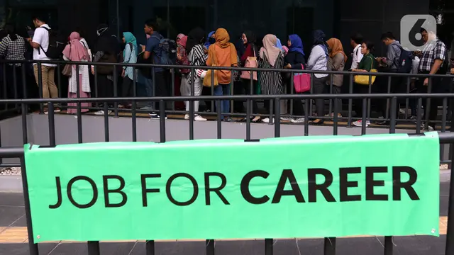 #KaburAjaDulu Menggema, Rakyat Tagih Janji 19 Juta Lapangan Kerja Baru