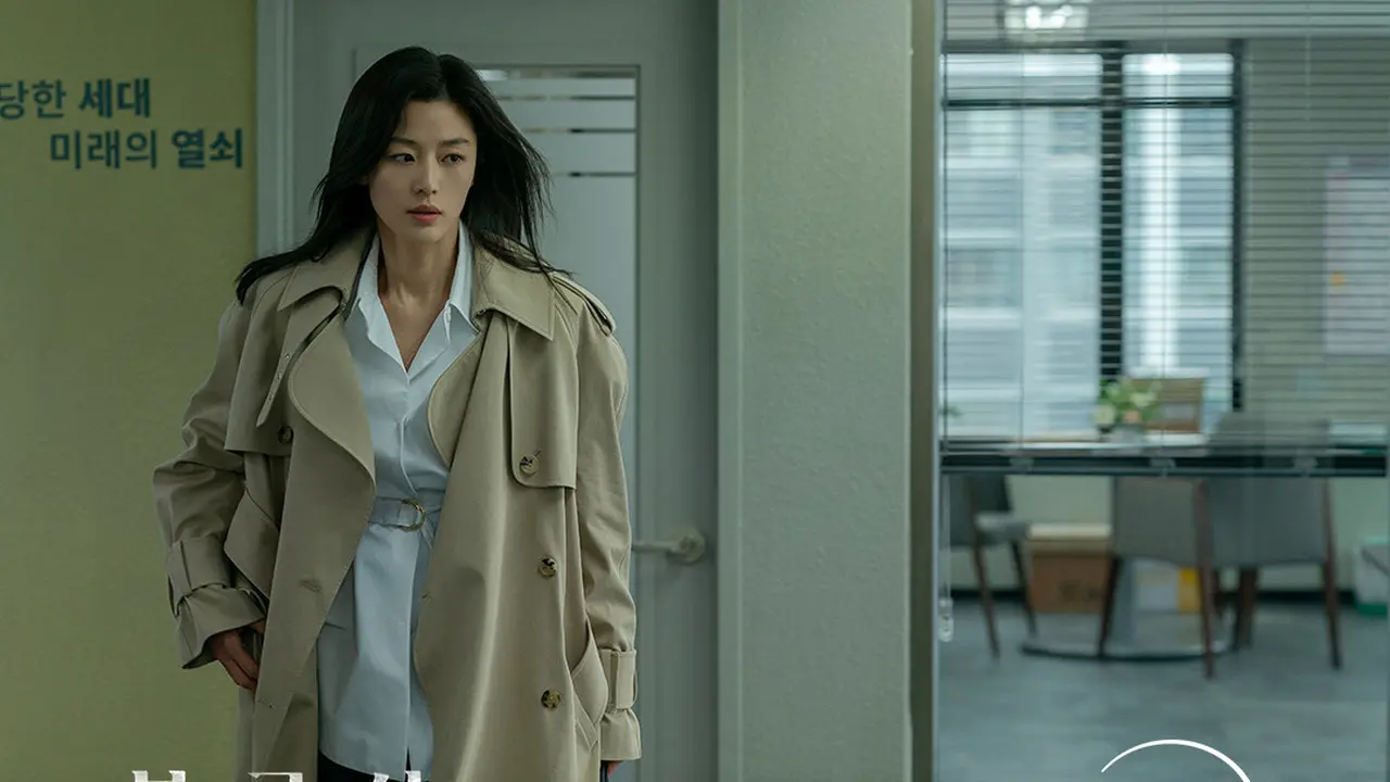Jun Ji Hyun dalam drakor Tempest. (Disney Plus via Soompi)