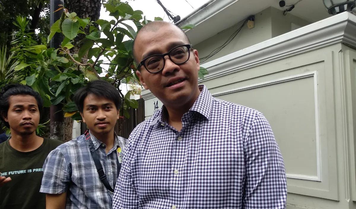 Meski begitu, kepala negara sudah mengizinkan Andi bergabung ke TPN Ganjar.<br>