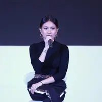 NIKI akui deg-degan tampil di Smartfren WOW Concert 2019 karena ini. (Adrian Putra/Fimela.com)