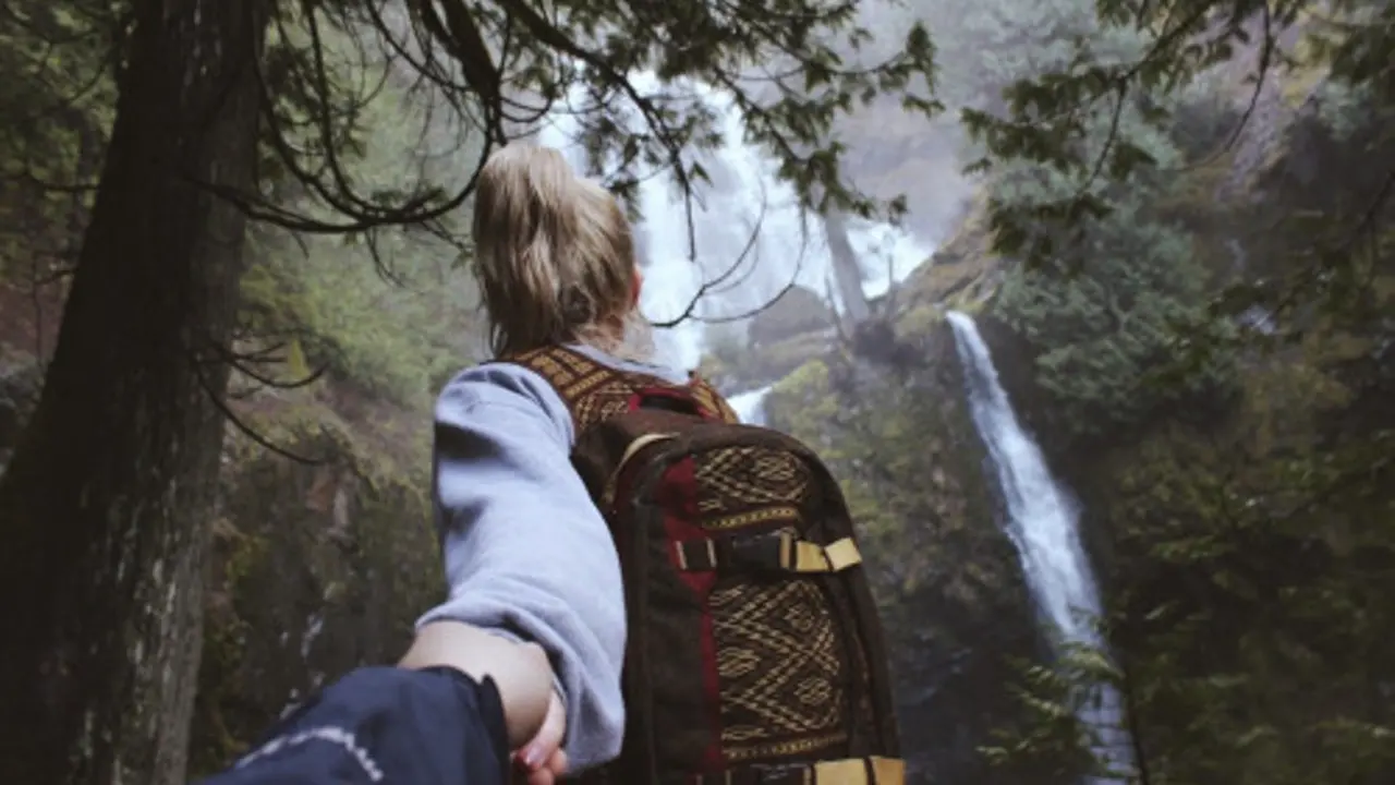 Ketahui 6 Tips Ini Sebelum Kamu 'Backpacking' Pindah Negara