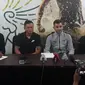 Simon McMenemy bersama dua asisten pelatih Timnas Indonesia, Yeyen Tumena dan Joko Susilo. (Bola.net/Fitri Apriani)