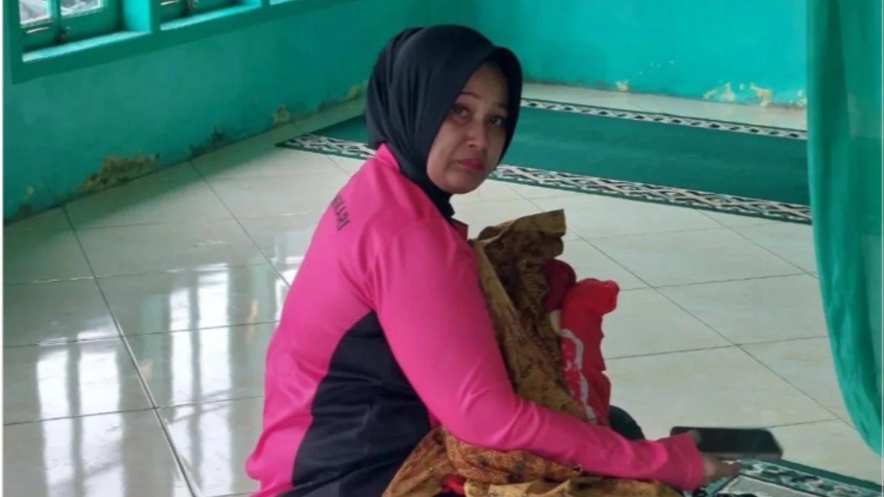 VIDEO: Kisah Haru Bhayangkari Beri Asi Bayi Korban Longsor yang Terpisah dari Ibunya di Tapsel