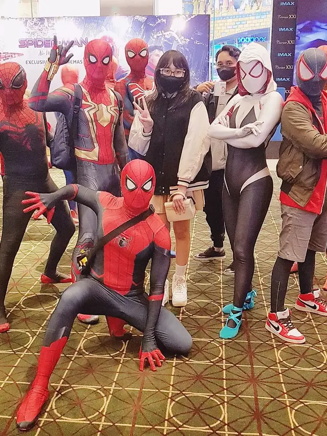 Marcelino Lefrandt nonton film Spider-Man No Way Home (Foto: Instagram/marcelinolefrandt)