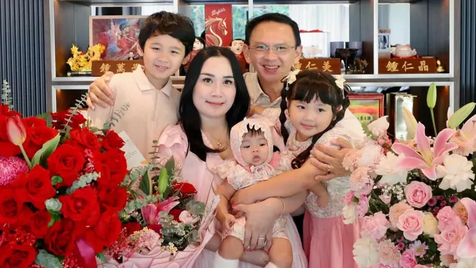 Puput Nastiti Devi Rayakan Ulang Tahun ke-29. [@basukibtp]