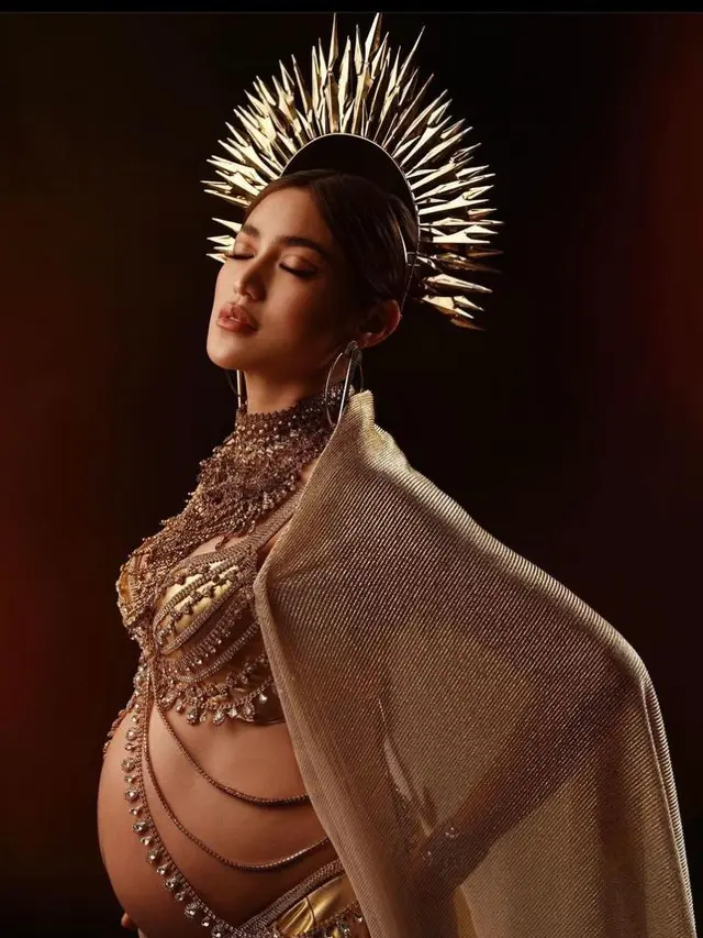 Potret maternity Jessica Iskandar (Sumber: Instagram/inijedar)