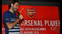Pires akan ambil bagian dalam Arsenal Football Marathon, sebuah permainan sepak bola estafet terlama di Indonesia, Jakarta, Jumat (23/1/2015). (Liputan6.com/Miftahul Hayat)