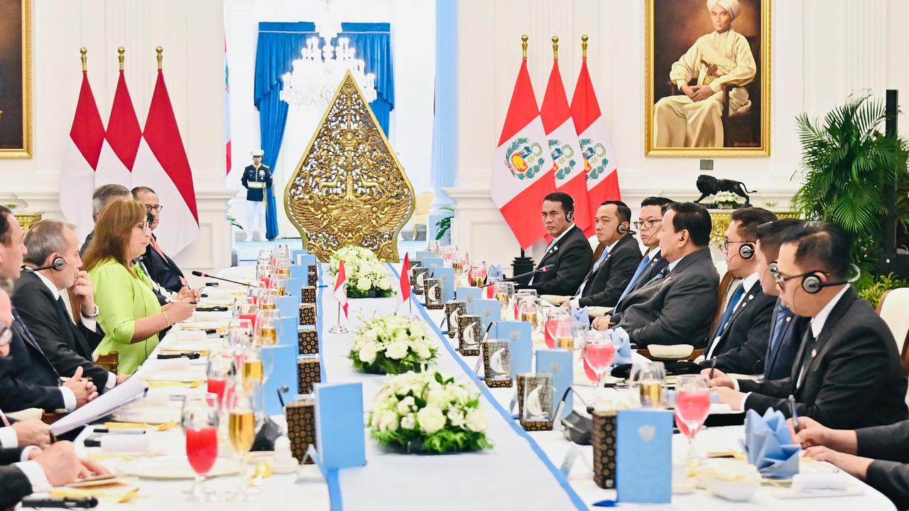Prabowo Sajikan Selada Ayam Bali hingga Gulai Barramundi