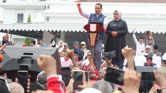 Momen Perpisahan Anies Baswedan dan Ahmad Riza Patria di Balaikota Jakarta