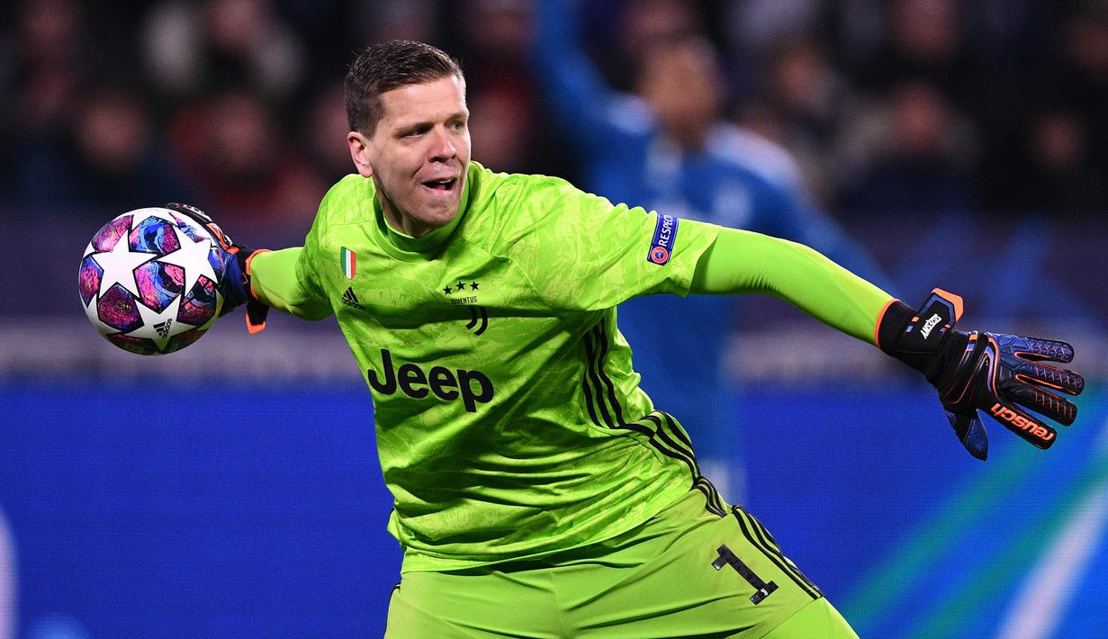 3. Wojciech Szczesny - Kiper Juventus asal Polandia ini memiliki nama yang cukup sulit dibaca oleh komentator sepak bola. Wojciech Szczesny menunjukkan performa luar biasa dalam mengawal gawang Juventus. (AFP/Franck Fife)
