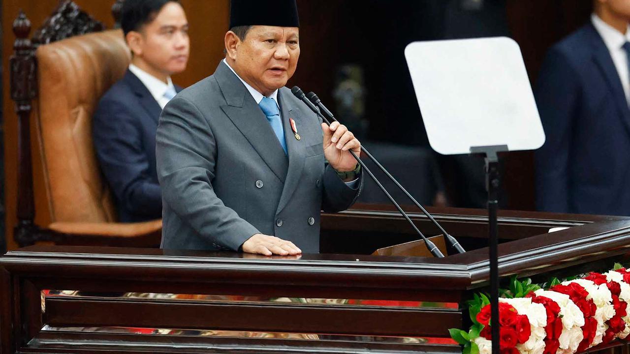 VIDEO: Prabowo Tonjok Sampai Gebrak Meja "Jangan Berhenti Kritik!"