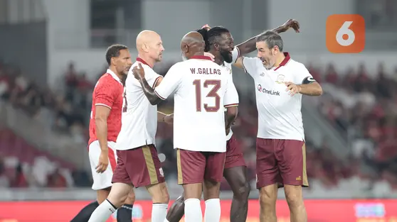 North London Legends Kalahkan United Legends 3-2 di SUGBK