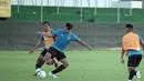 Adam Alis dan Sadam Emiruddin Gaffar sangat antusias dengan porsi latihan yang diberikan oleh pelatih Shin Tae-yong. (Foto: Dokumentasi PSSI)