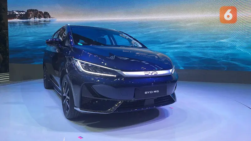 Peluncuran BYD M6 di GIIAS 2024 di ICE BSD, Tangerang, Banten. Liputan6.com/Arief Aszhari