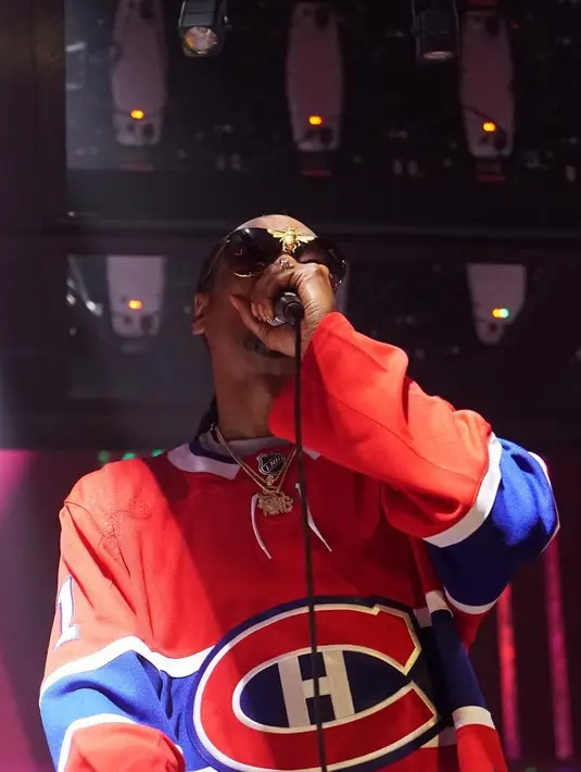 "Hal yang dikatakan Snoop benar-benar menyakiti hari Kim namun ia tak ingin membuang-  buang energy," jelas sumber. (instagram/snoopdogg)