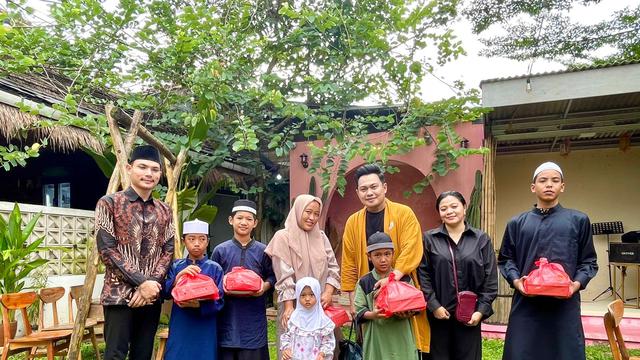 Makeup Artist Achin Lamba