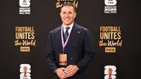 Fabio Cannavaro meneruskan tongkat estafet dari pelatih sebelumnya, Timur Kapadze yang membawa Uzbekistan ke Piala Dunia 2026. (AFP/Roberto Schmidt)